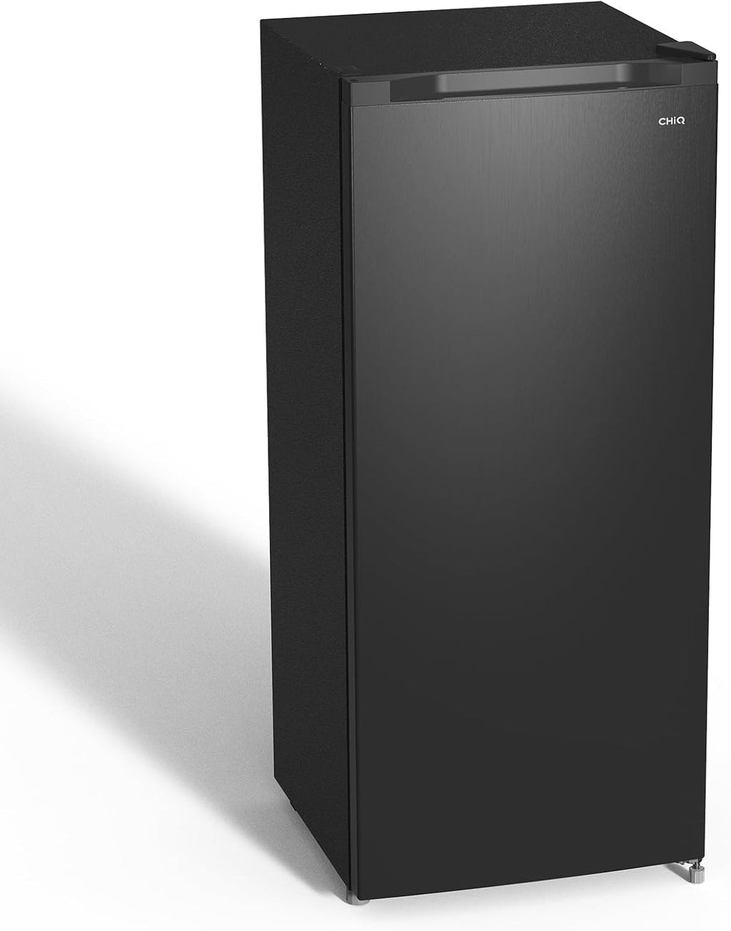 Congelador CHiQ FSD166NE4E 166 L, tecnología No Frost, puerta reversible, acero inoxidable negro, 144 cm de altura