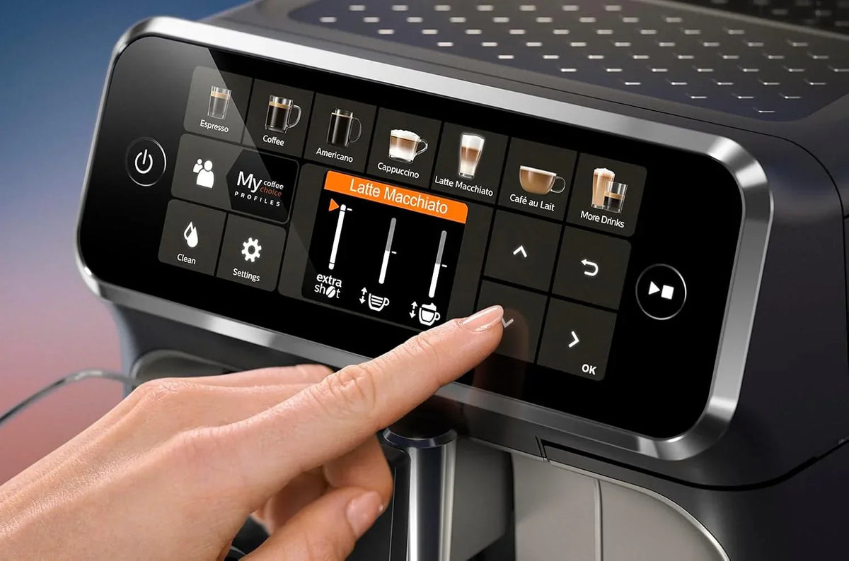 Cafetera superautomática Philips Serie 5400 – Sistema de leche LatteGo, 12 especialidades de café, pantalla intuitiva, 4 perfiles de usuario, cromo (EP5447/90)