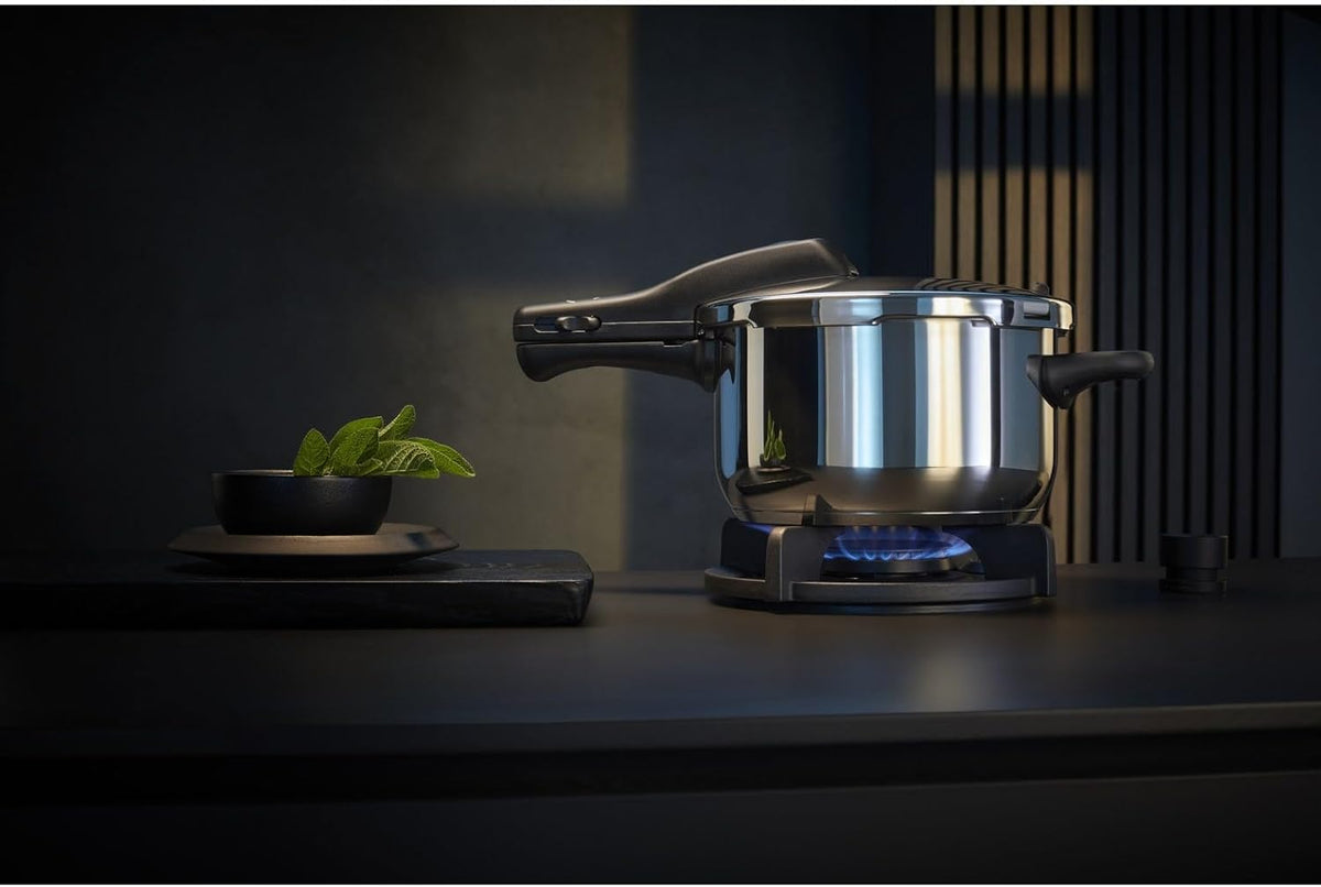 Juego de olla a presión WMF Perfect One Pot para inducción, 2 piezas, olla a presión de 6,5 l y 3 l, señal de cocción grande, 2 niveles de cocción, mango de tapa extraíble, acero inoxidable