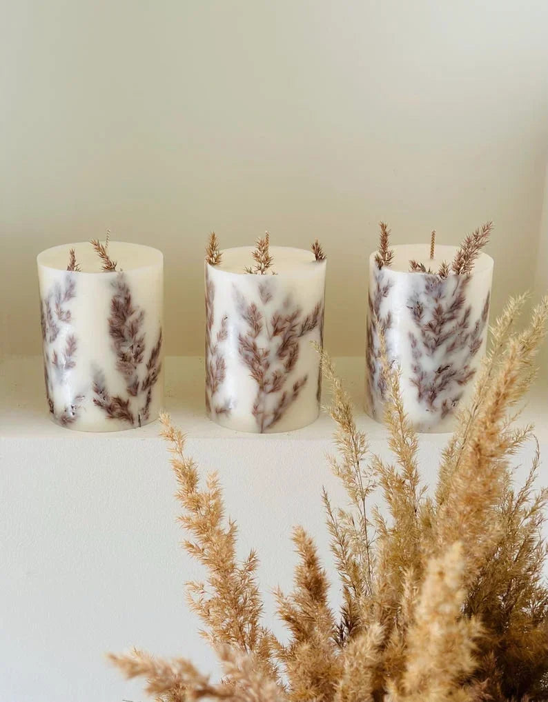 Vela estilo Japandi con hierba seca | Cera de soja | Decoración minimalista