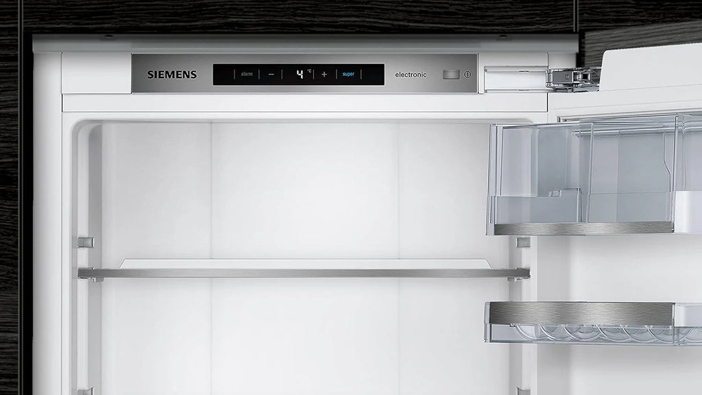 SIEMENS iQ700 KI41FADD0 lodówka Wbudowany (umieszczenie) 187 l D Biały