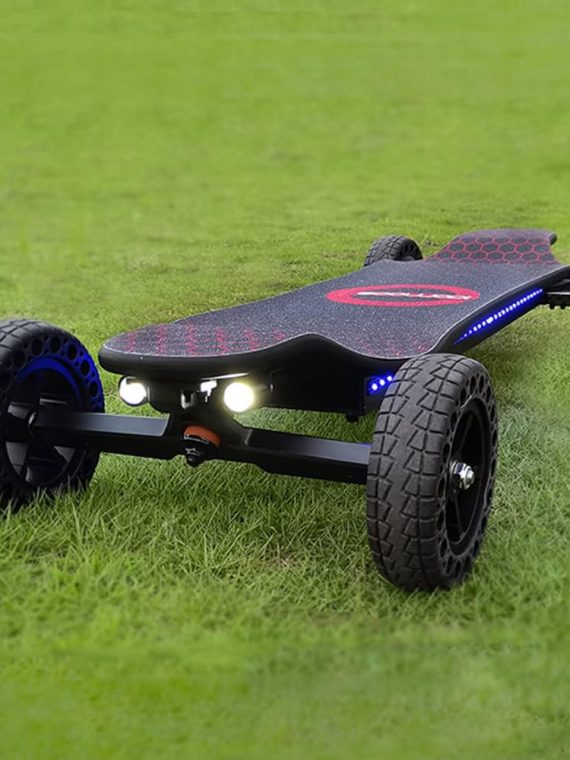Patineta eléctrica 4000 vatios | 12S3P | 35 mph | 22 millas de autonomía | Ruedas de 6″ | Luces geniales | – Negro