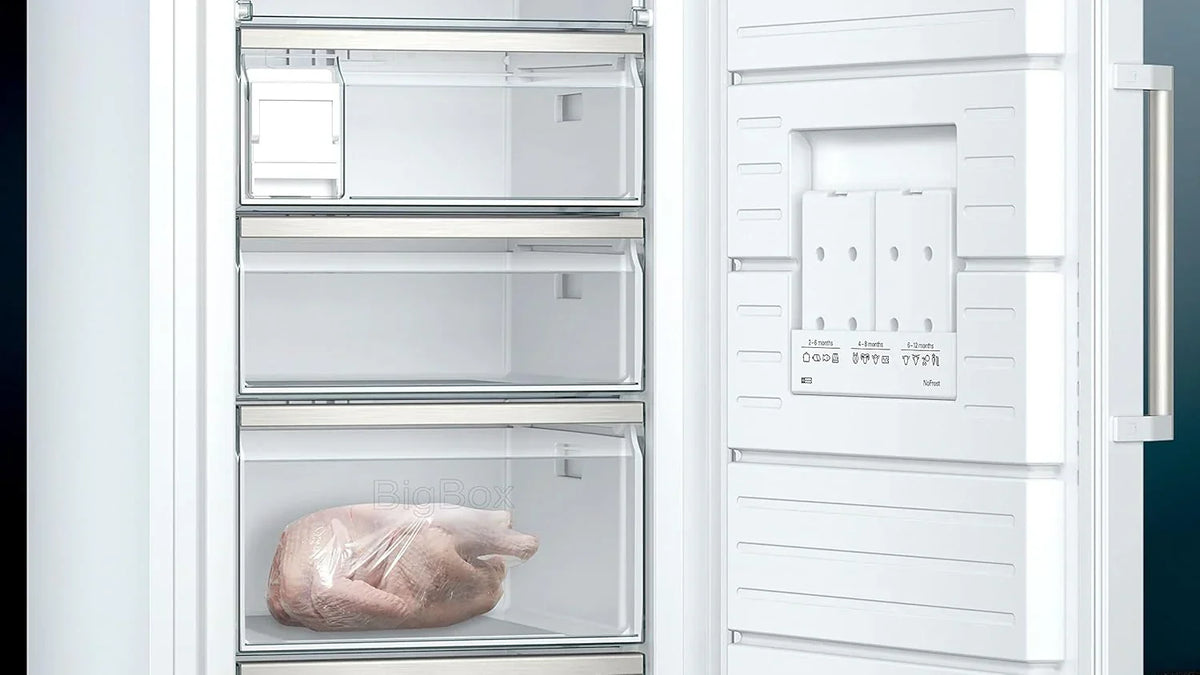 Congelador Siemens GS54NAWCV iQ500, 176 x 70 cm, 327 L, noFrost nunca más volver a descongelar, bigBox espacio para alimentos congelados grandes, varioZone estantes y cajones de cristal flexibles, Blanco