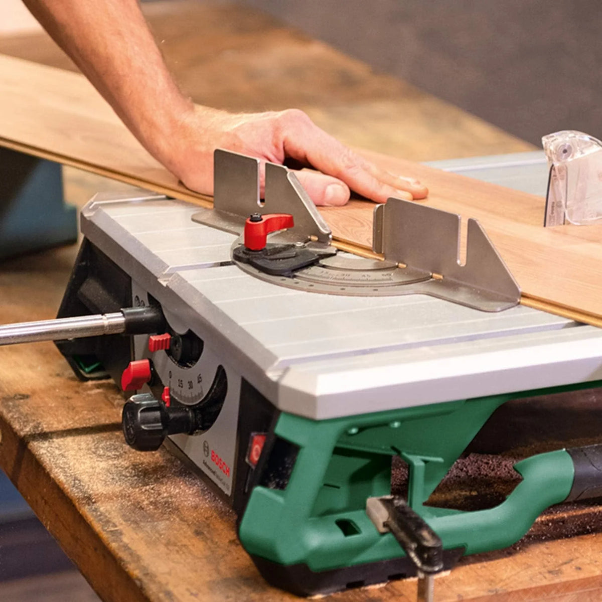 Bosch Home and Garden Piła stołowa AdvancedTableCut 52 (550 W, NanoBlade Wood Basic 65, 8,5 kg, w kartonie)