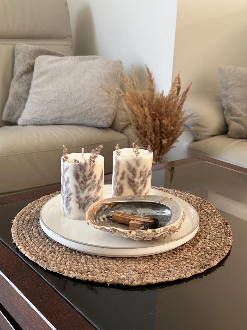 Vela estilo Japandi con hierba seca | Cera de soja | Decoración minimalista