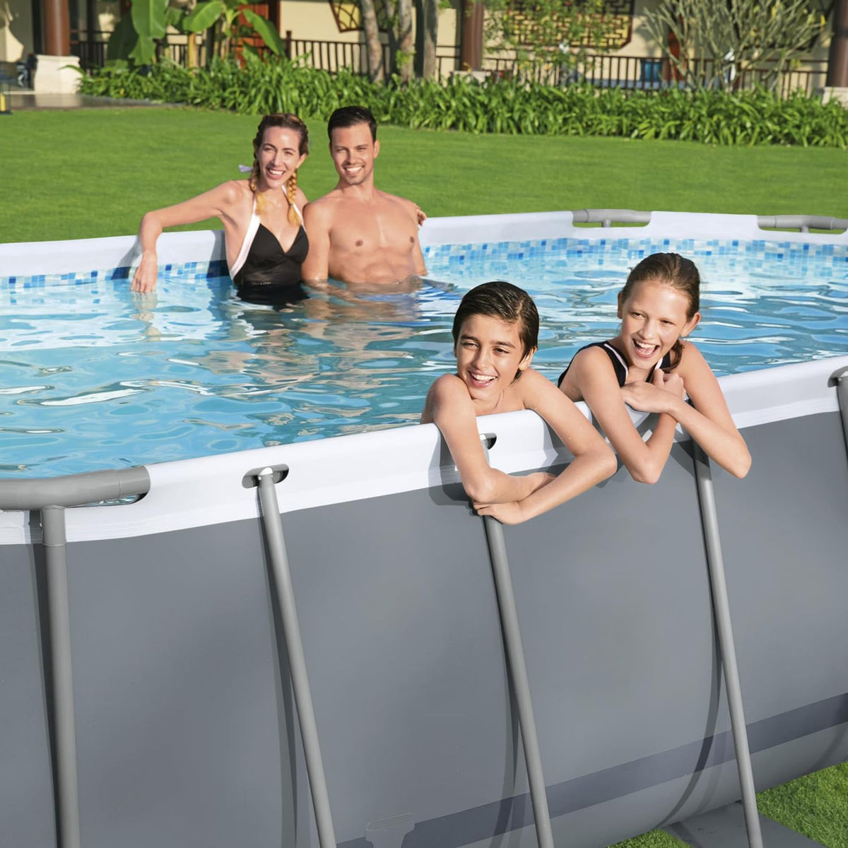 Set de piscina con estructura Power Steel de Bestway, ovalada, con bomba de filtrado, 305 x 200 x 84 cm, gris, 5614A