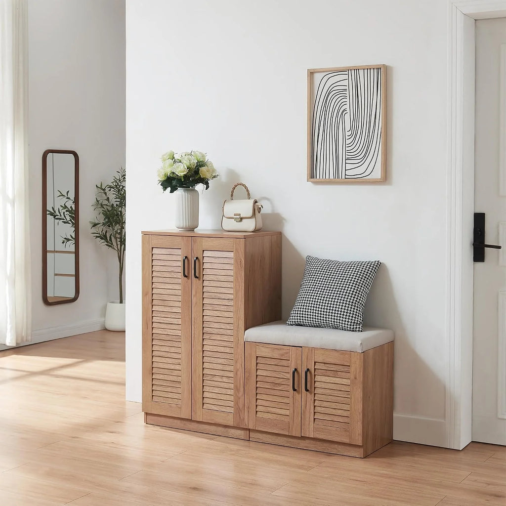 [en.casa] Szafka na buty i ławka do przechowywania z tapicerowanymi siedziskami, szafa na buty, drzwiami żaluzjowymi, ukośnymi półkami, 97 x 120 x 36 cm, MDF o wyglądzie dębu