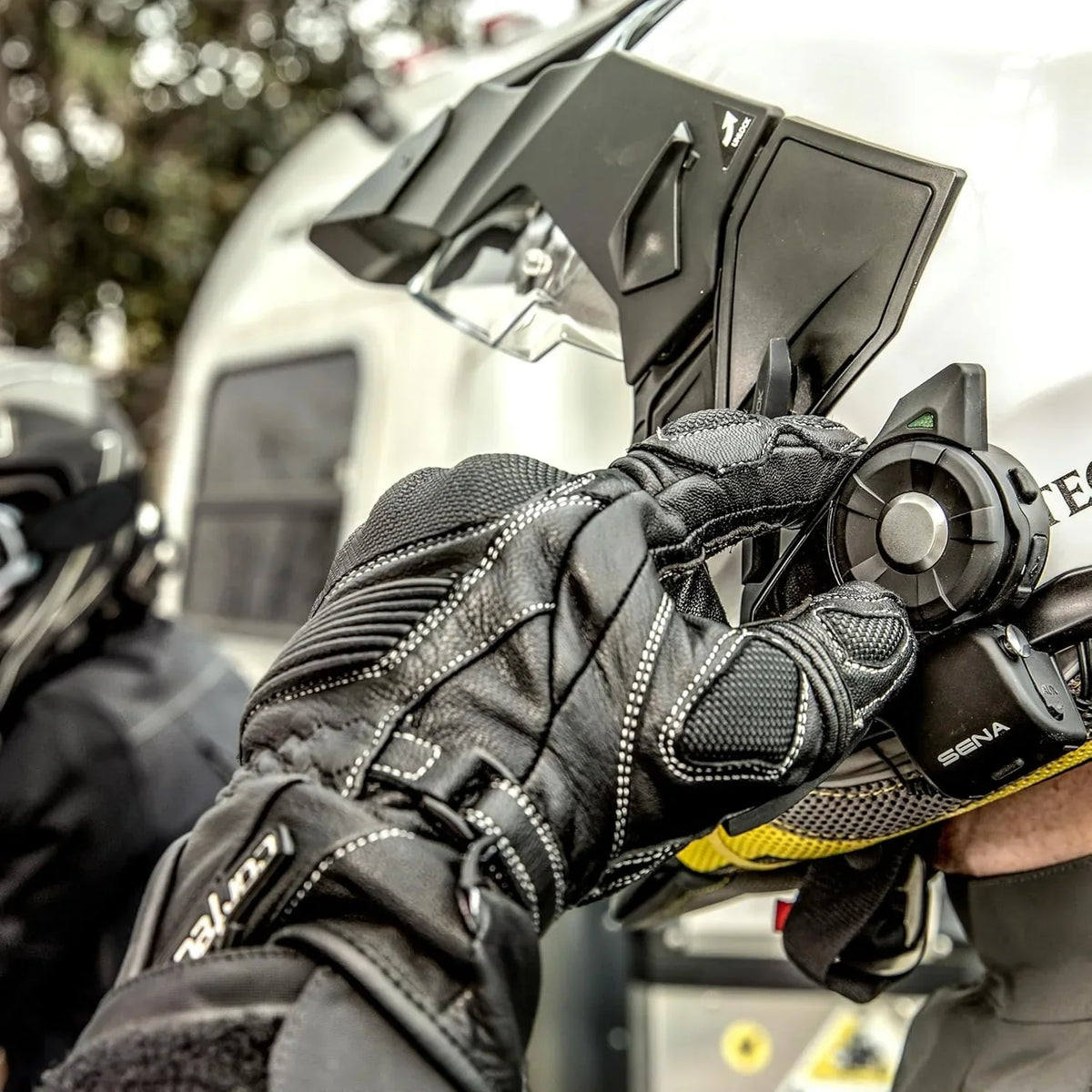 Sistema de comunicación por malla Bluetooth para motocicleta 30K con altavoces HD, intercomunicador para comunicación grupal y conexión entre varios conductores