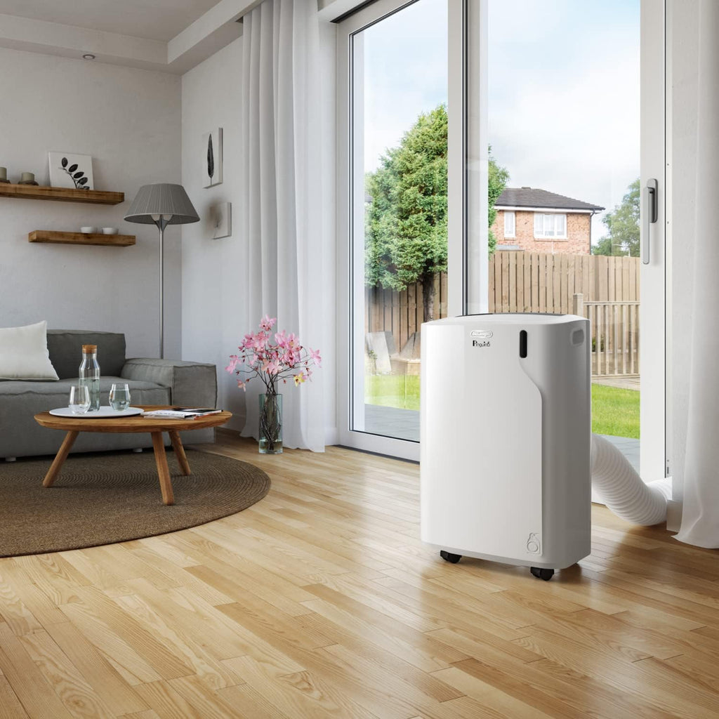 De'Longhi Pinguino PAC EM82, aire acondicionado portátil para habitaciones de hasta 80 m³, 9.400 BTU, 2,4 kW, 63 dB, función de deshumidificación, clase energética A, temporizador 24 h, blanco