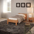 Cama para personas mayores Krok Wood SiSi de madera maciza (haya, 90 x 200 cm + mesita de noche)