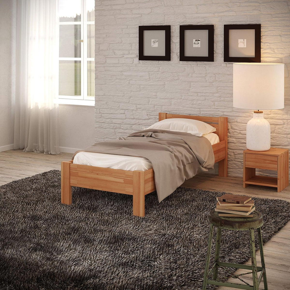 Cama para personas mayores Krok Wood SiSi de madera maciza (haya, 90 x 200 cm + mesita de noche)