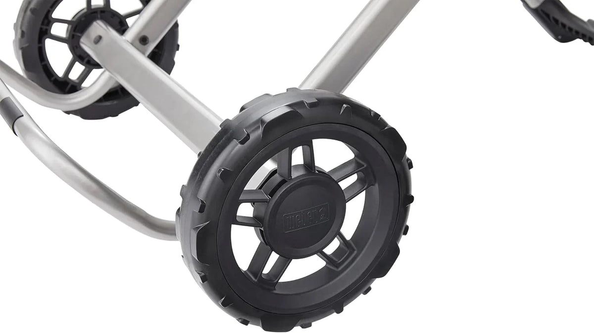 Barbacoa de gas portátil Traveler con soporte plegable y ruedas, quemador de 3,8 kW, superficie de cocción de 2065 cm² y termómetro en la tapa