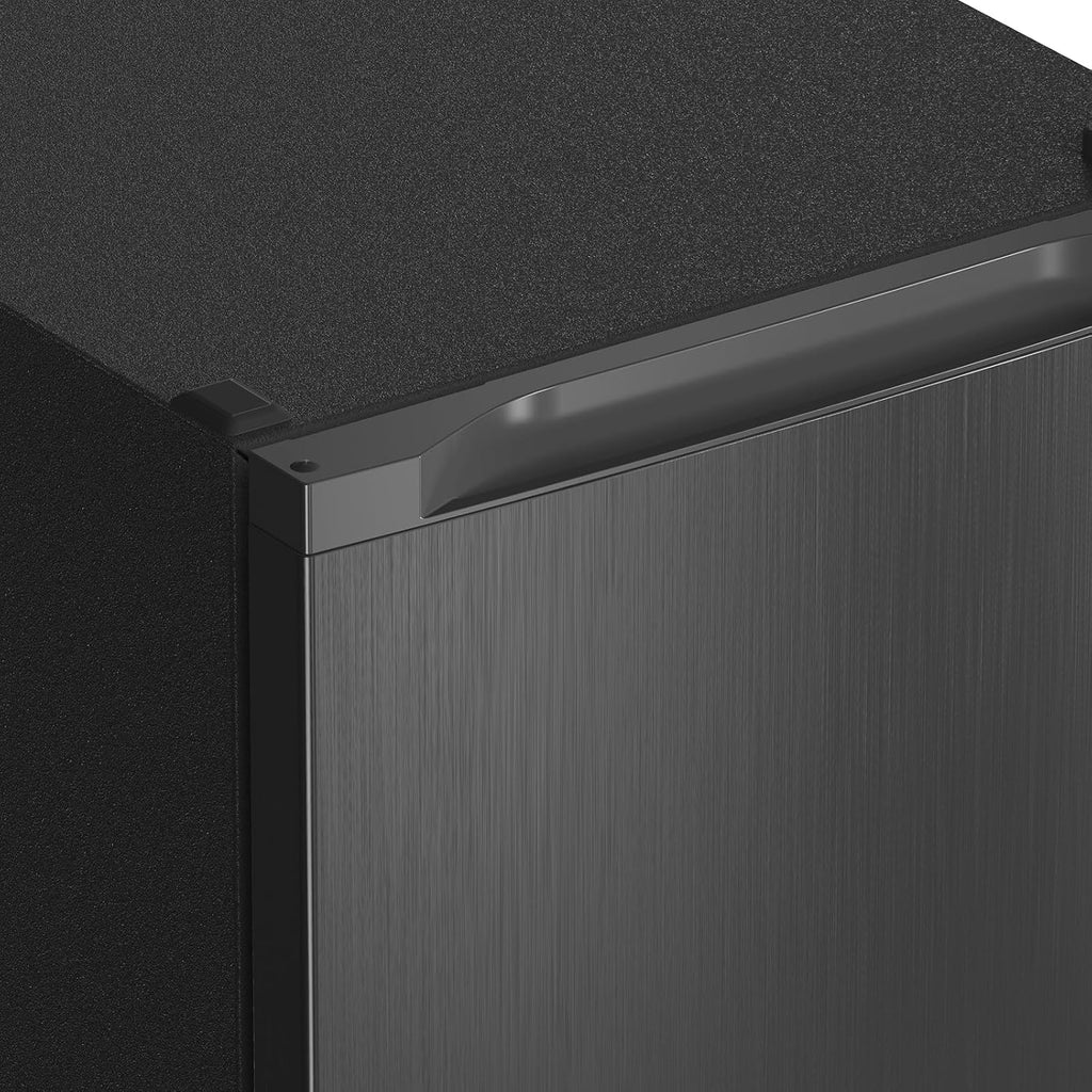 Congelador CHiQ FSD166NE4E 166 L, tecnología No Frost, puerta reversible, acero inoxidable negro, 144 cm de altura
