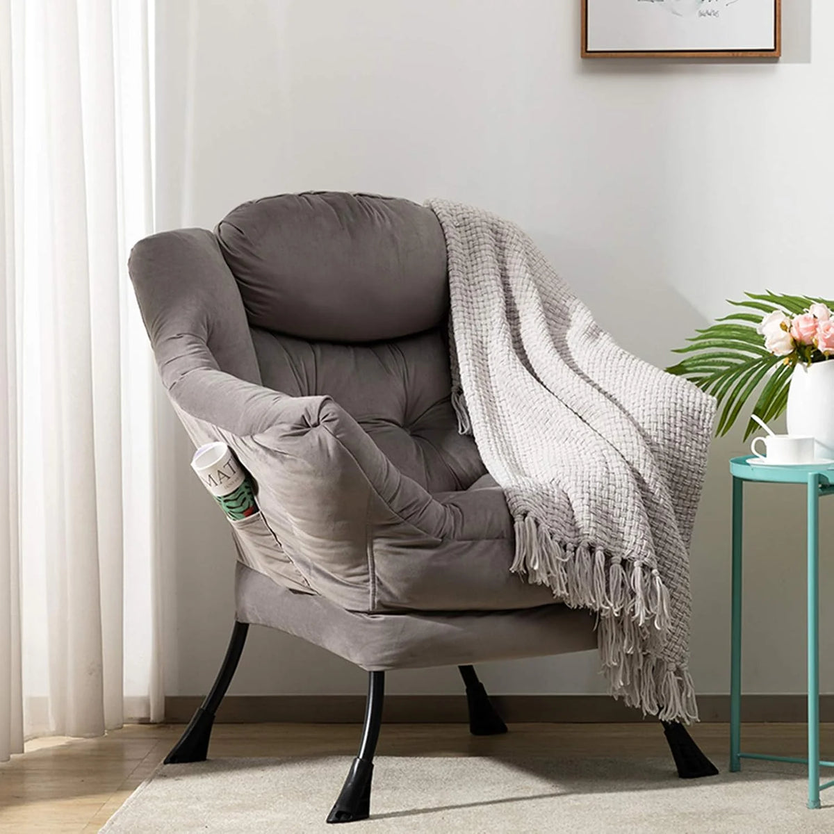 HollyHOME Fotel Akcent Krzesło Leniwe Fotel Wypoczynkowy z Podłokietnikami Nowoczesny Aksamitny Materiał Wypoczynkowy Sofa Krzesło ze Stalową Ramą, Ciemno Szary