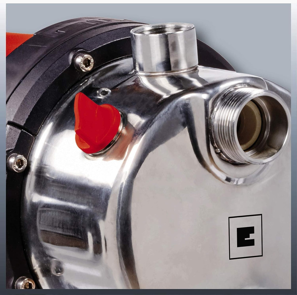 Sistema de abastecimiento de agua doméstico Einhell GC-WW 1250 NN (1200 W, máx. 5 bar, caudal máx. 5000 l/h, altura de elevación máx. 50 m, motor sin mantenimiento, tornillo de purga de agua, depósito de presión de acero inoxidable de 20 l)