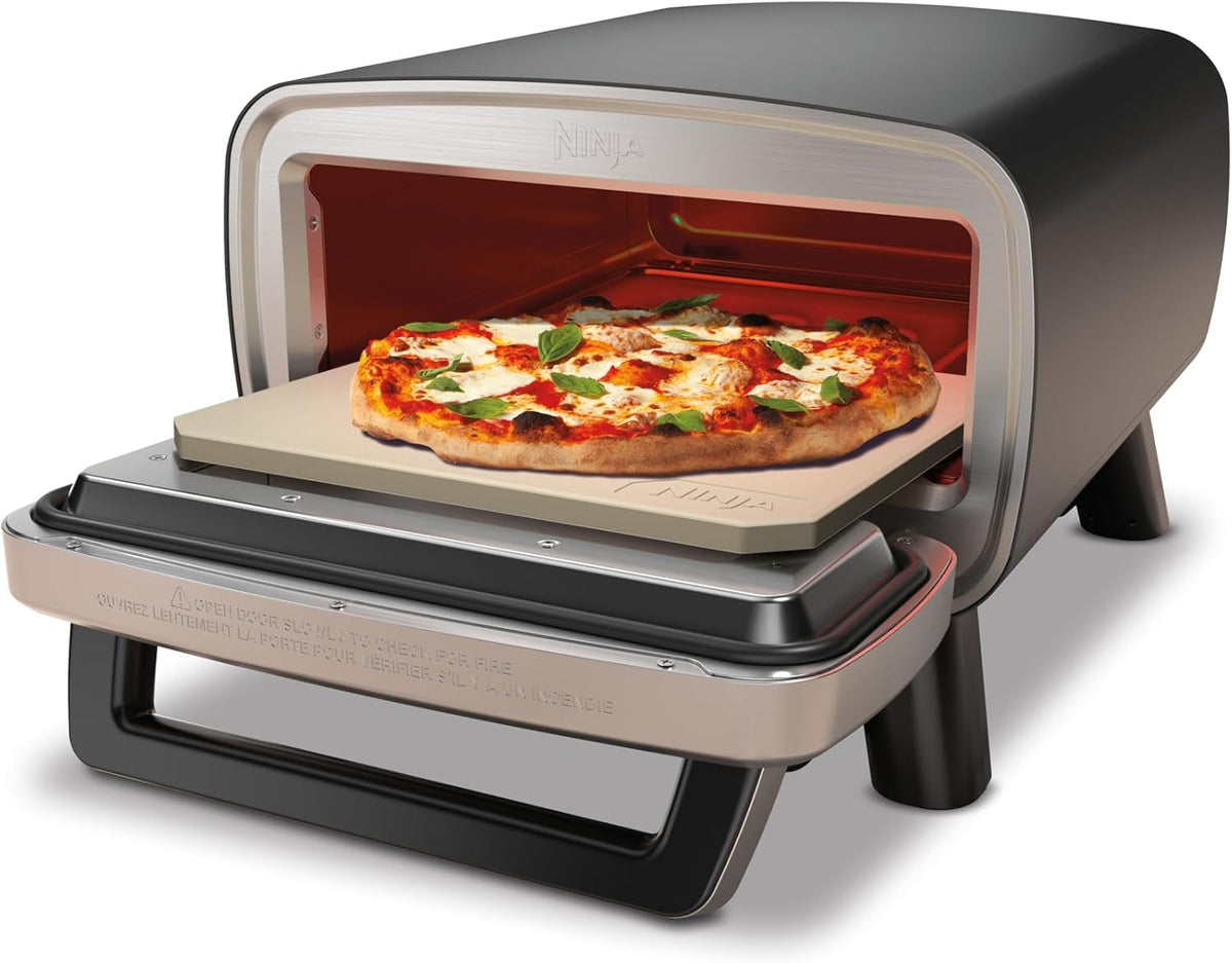 Ninja Woodfire Horno para pizza y freidora de aire eléctrica para exteriores, con 4 funciones: Pizza, Freír sin aceite, Hornear, Fermentar, Incluye piedra, pala, bandeja, cesta para freír, Gris MO201EU