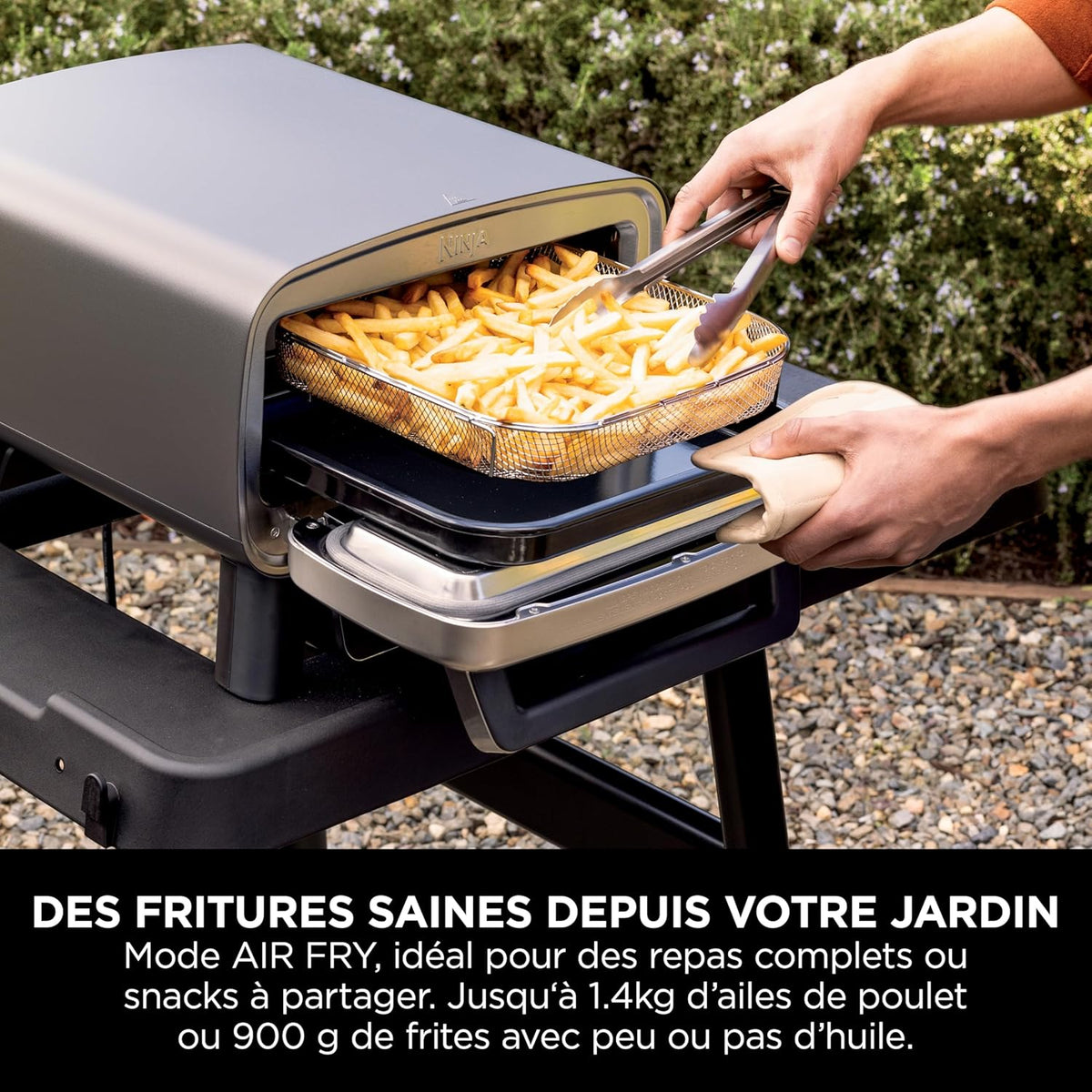 Ninja Woodfire Horno para pizza y freidora de aire eléctrica para exteriores, con 4 funciones: Pizza, Freír sin aceite, Hornear, Fermentar, Incluye piedra, pala, bandeja, cesta para freír, Gris MO201EU