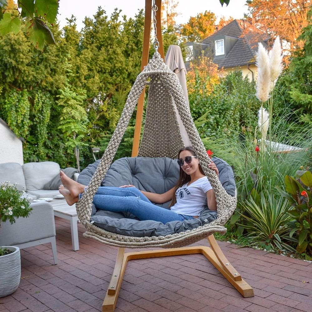 Sofá colgante Lola Nido XL Champagne resistente a la intemperie con cojines color antracita - Colección 2019