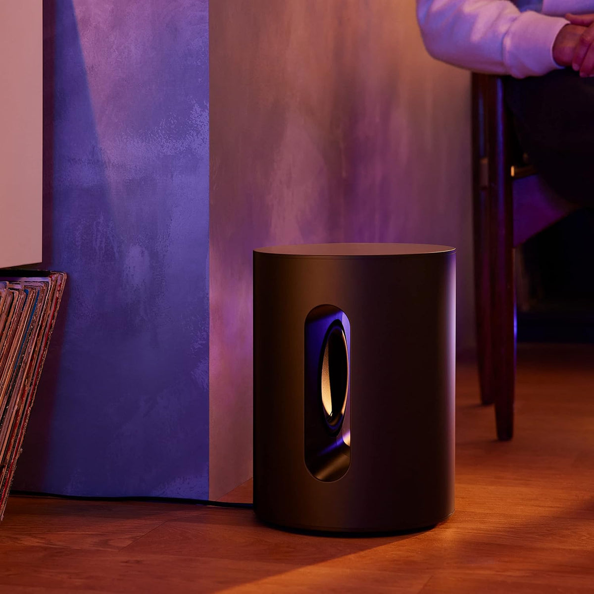 Subwoofer compacto Sonos Sub Mini, graves impresionantes, sonido equilibrado, ecualizador ajustable, 2 amplificadores de clase D, Trueplay - Negro.