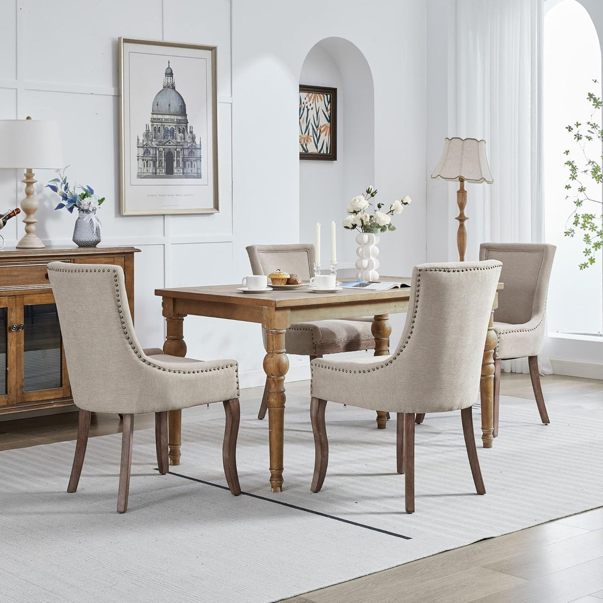Juego de 4 sillas de comedor, juego de 4 sillas de cocina, sillas con respaldo alto y capitoné, silla de comedor tapizada en tela de chenilla suave con patas de madera, decoración de remaches metálicos, capacidad de carga de 150 kg
