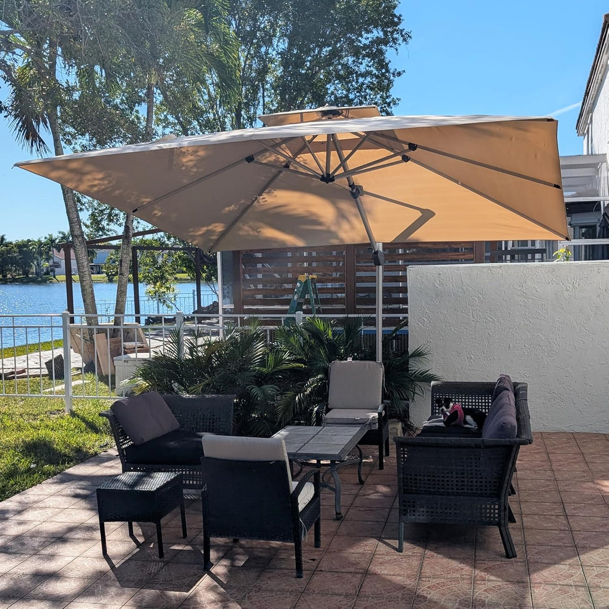 PURPLE LEAF Sombrilla rectangular de 300 x 365 cm, sombrilla lateral grande y estable, sombrilla de mercado grande con rotación de 360°, sombrilla de jardín con manivela, protección solar XXL UV50+, beige