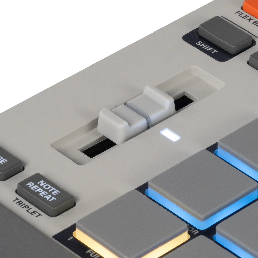 Akai Professional MPC Sample muestreador portátil independiente con batería, USB C, altavoz, micrófono, muestreo, secuenciación y producción musical