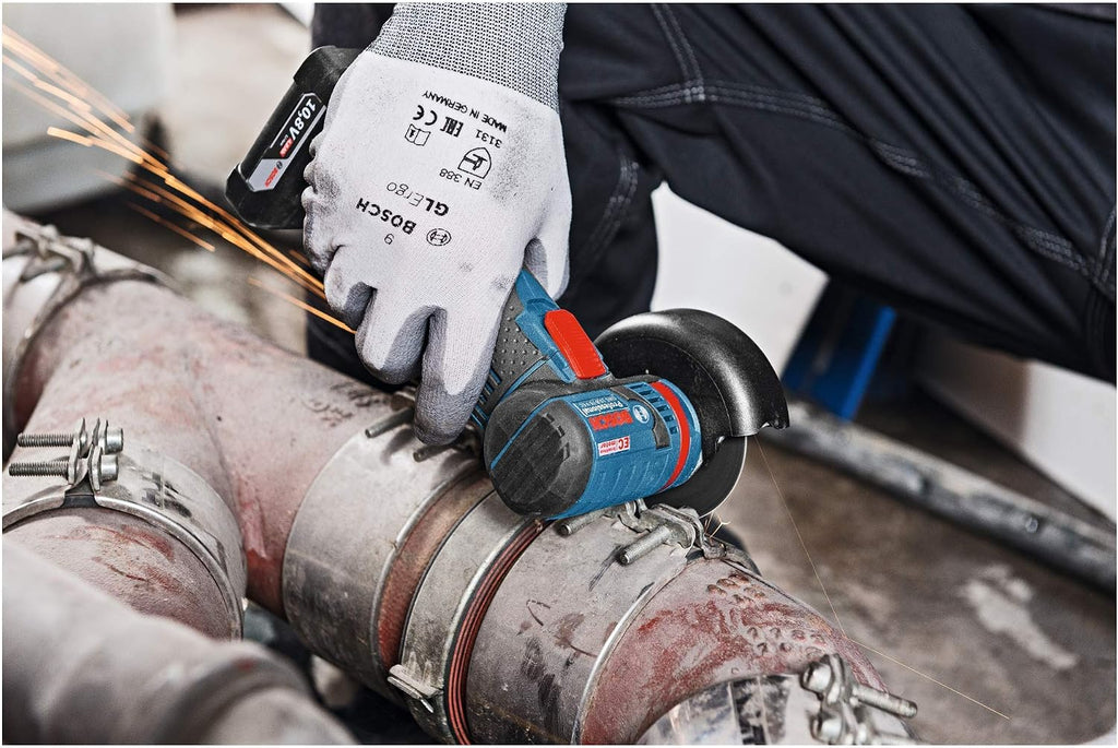 Bosch Professional system 12V: akumulatorowa szlifierka kątowa GWS 12V-76 (3 tarcze tnące, Ø tarczy: 76 mm, walizka L-BOXX)
