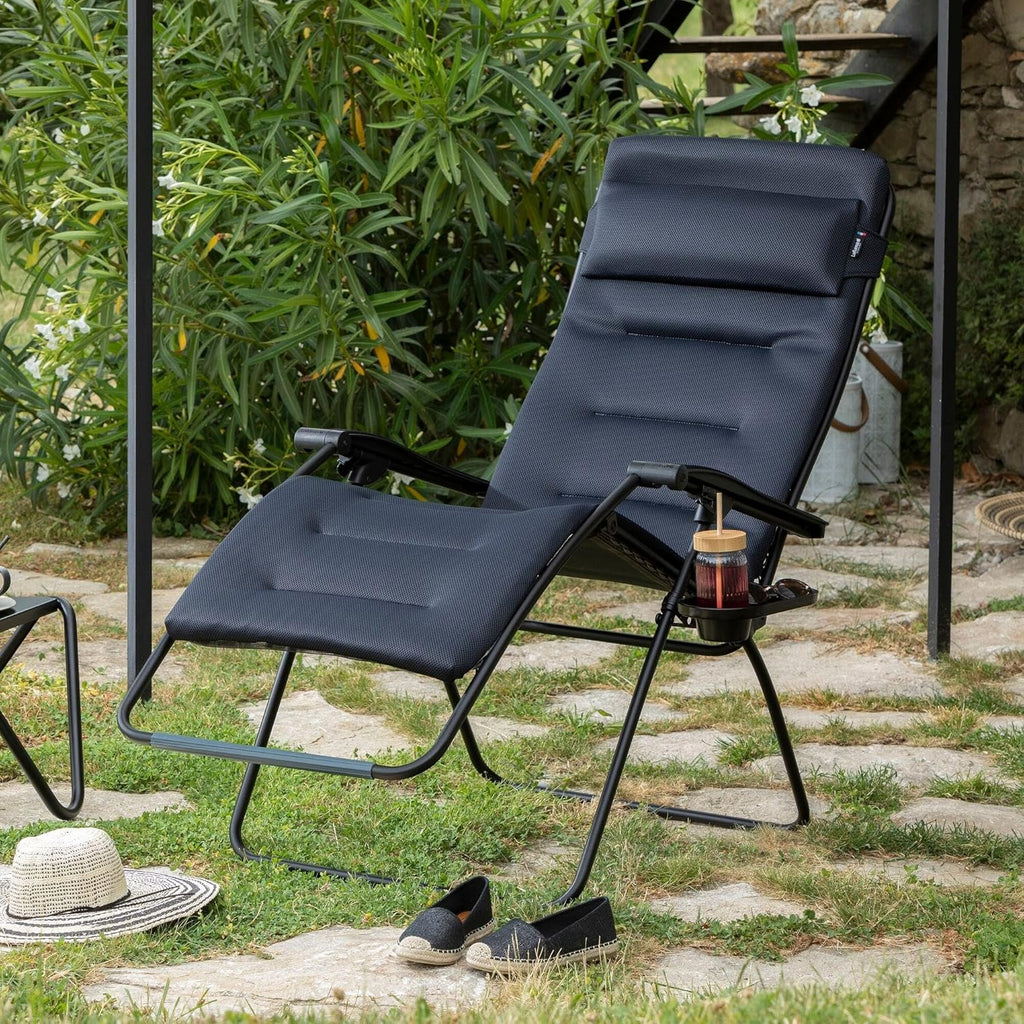 LAFUMA MOBILIER - Sillón relax acolchado de gravedad cero RSX CLIP XL - Tumbona plegable para jardín e interior - Tejido AirComfort - Silla reclinable versátil, máxima comodidad, Francia - Acero negro