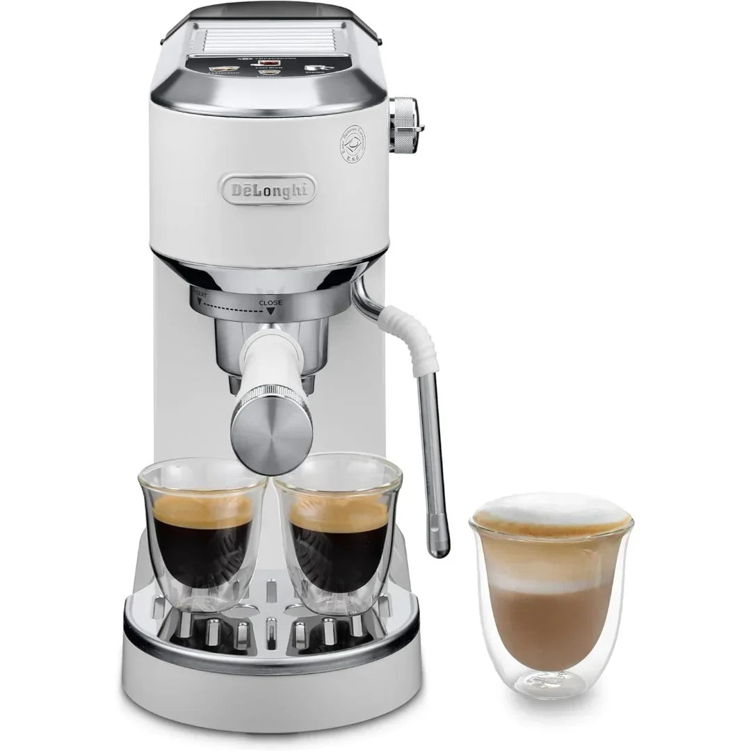 De'Longhi Dedica – Cafetera de bomba de acero inoxidable para café molido o monodosis, espresso y capuchino, depósito de 1,3 litros, sistema antigoteo, modelo EC685.M, color metal