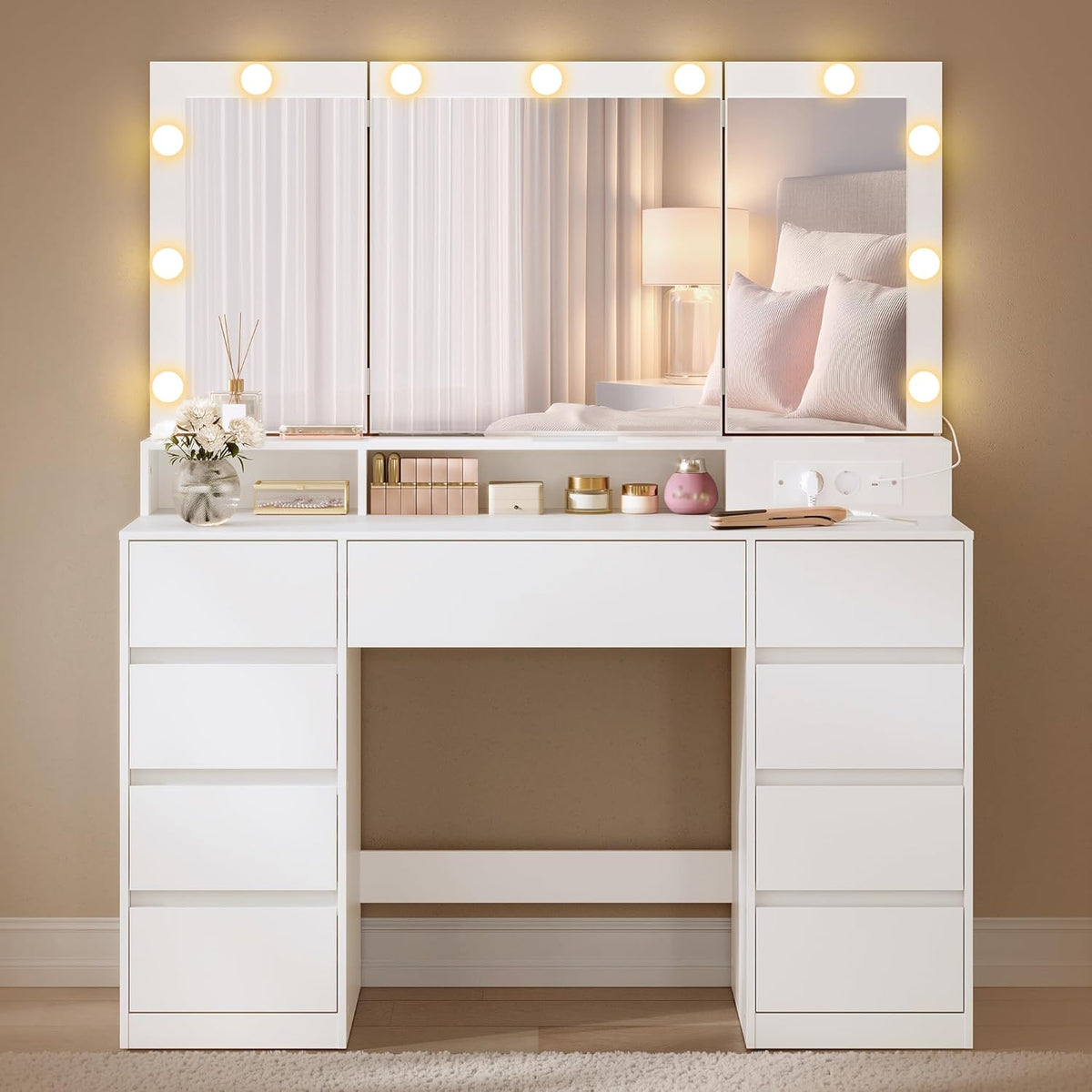 Colección VASAGLE Kailyn - Tocador, espejo de 3 piezas, mesa de maquillaje con 11 bombillas, enchufes, 9 cajones, 3 colores de luz, montaje de rieles de cajón sin herramientas, blanco nube RDT146WB01