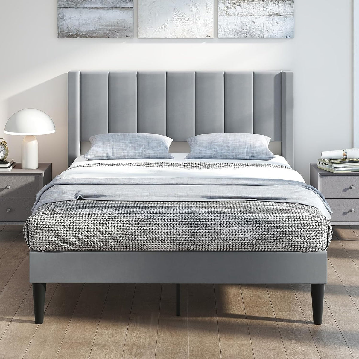 COSTWAY Rama łóżka na materac 200 x 140 cm, tapicerowany stelaż łóżka dwuosobowego, łóżko z podnóżkiem z zagłówkiem, drewniana podpora, regulowane podkładki pod stopy, kolor szary (Model I,L)
