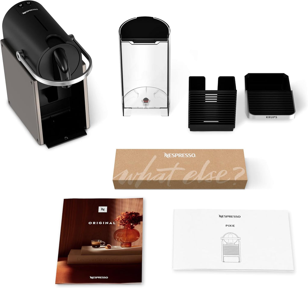 Cafetera de cápsulas Krups Nespresso Pixie Redesign, 1260 W, depósito de agua de 0,7 l, Espresso o Lungo, ahorro de energía, cápsulas reciclables, incluye set de bienvenida, Titanio, XN306T10