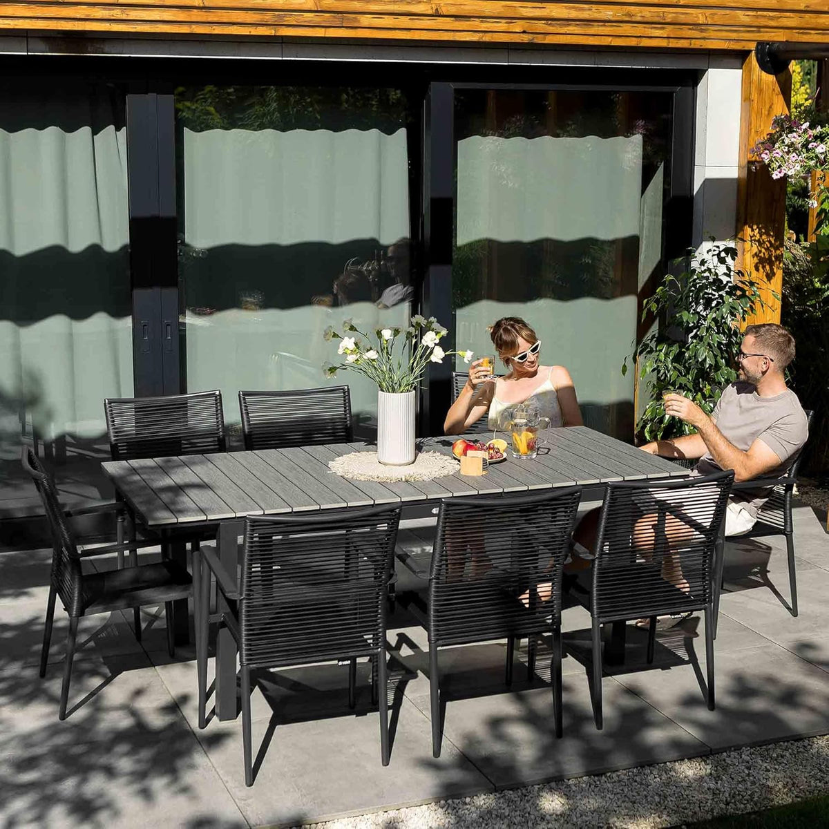 Mesa de jardín extensible di volio Drena 160x210 cm, mesa de terraza de aluminio resistente a la intemperie con aspecto de madera, mesa de comedor estable para jardín, terraza y balcón (gris)
