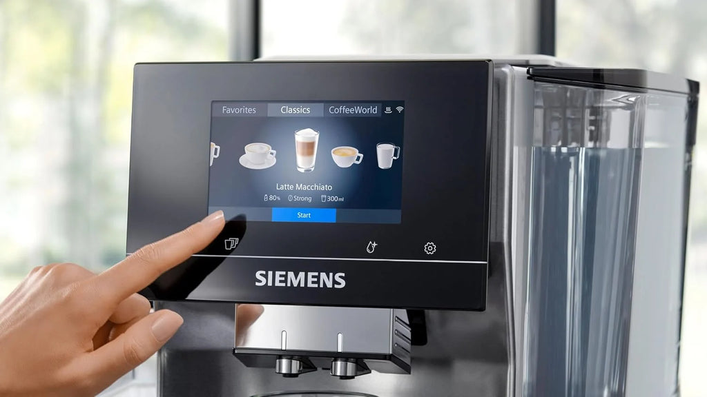 SIEMENS, w pełni automatyczny ekspres do kawy zbożowej, EQ700, ekran iSelect,coffeeWorld,Cold Brew,Slow Brew,taca na mleko, adapter do cegieł na mleko, Home Connect, stal nierdzewna, biały, integralny