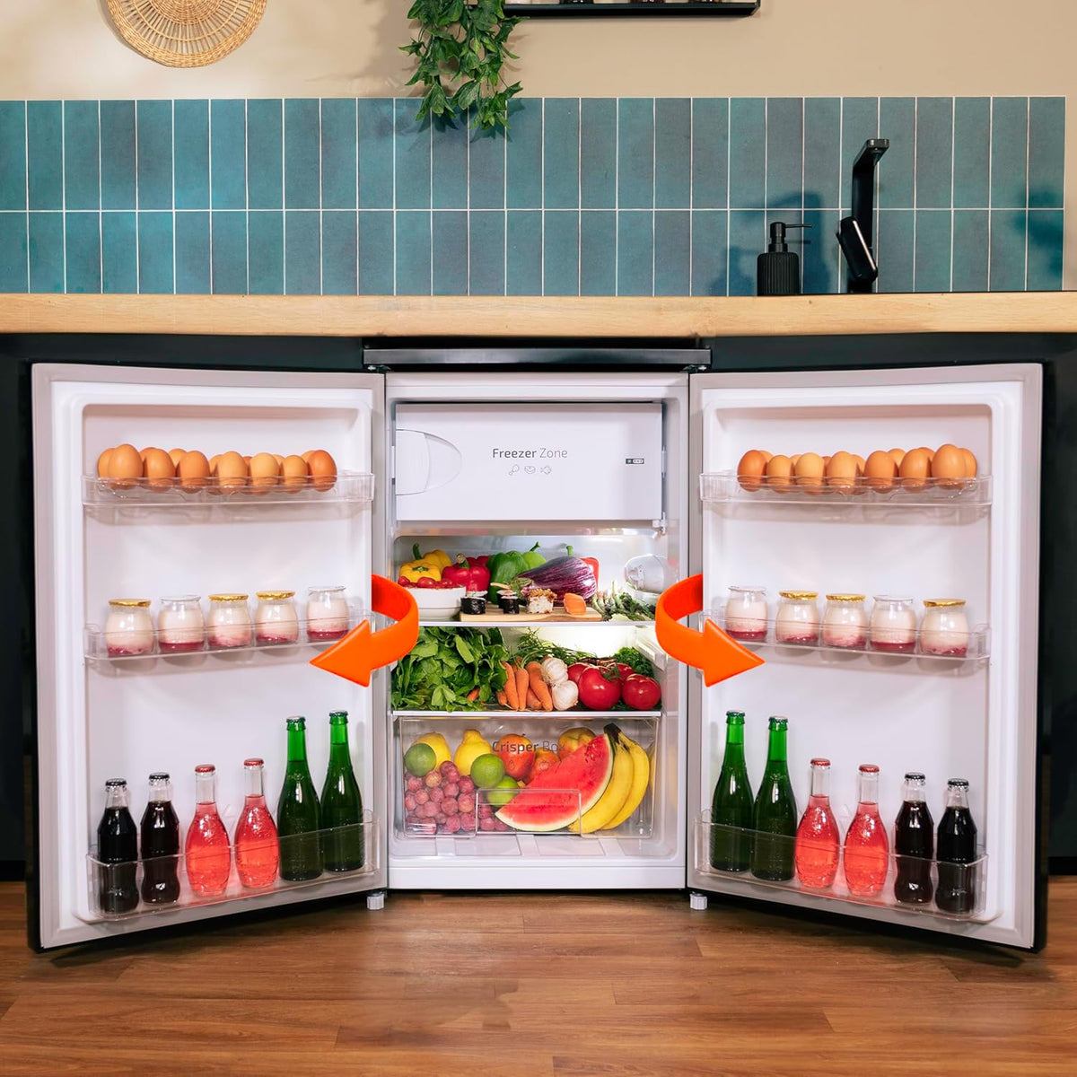 Minirefrigerador Cecotec 107 L Bolero CoolMarket TT 107 Inox, Clase Energética E, Ahorro de Energía, Puerta Reversible, Bajo Nivel Sonoro, Cajón Congelador.