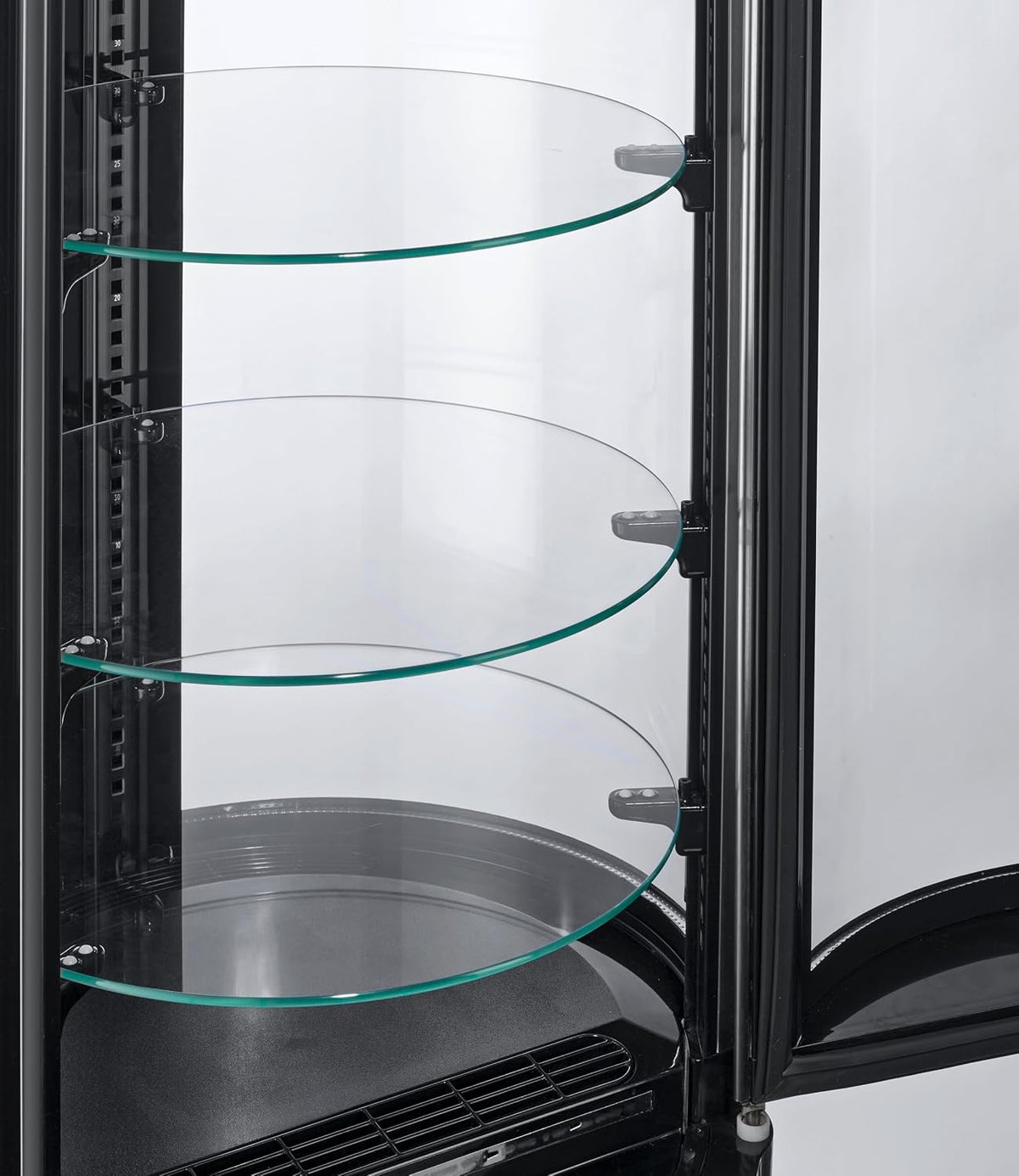 Vitrina refrigerada METRO Professional GRV1100, para hostelería, acero inoxidable/vidrio, 100 L, refrigeración por aire forzado, 490 W, indicador de temperatura,  descongelación automática, redonda, plateada, clase climática 6
