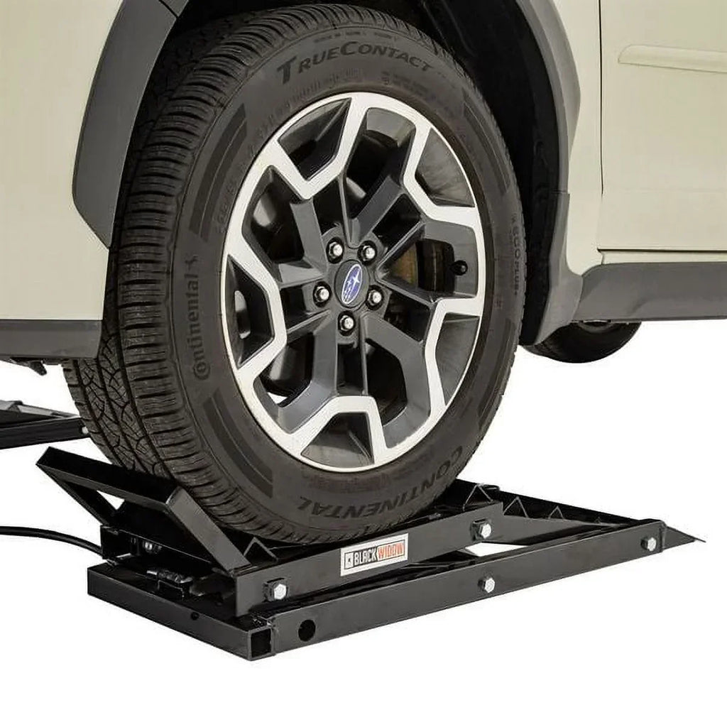 Elevador hidráulico para autos Black Widow con rampa – capacidad de 3,000 lb. por par