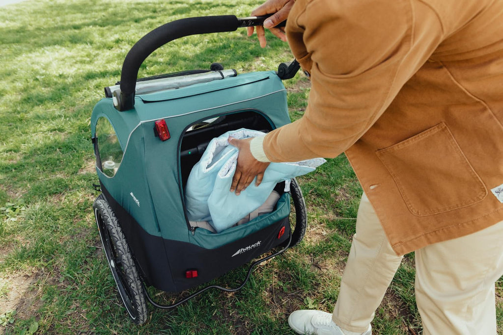 Remolque infantil para bicicleta Dryk Duo 2 en 1, remolque y cochecito para 2 niños, plegable, con barra de tiro y bandera de seguridad