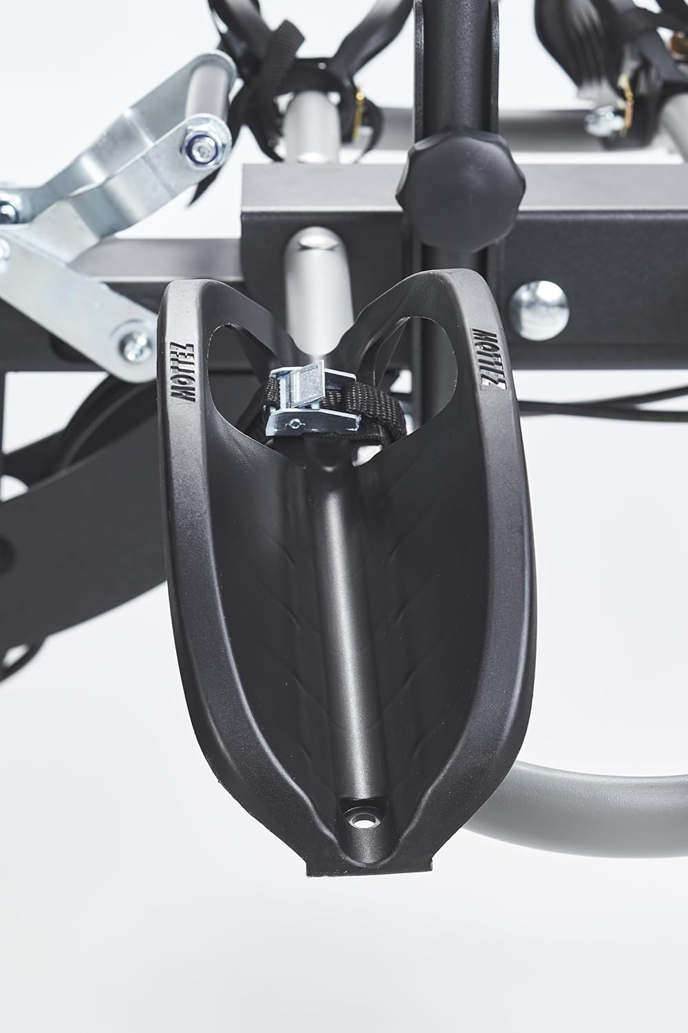 Portabicicletas para 4 bicicletas sobre enganche, abatible Premium Mottez, acero