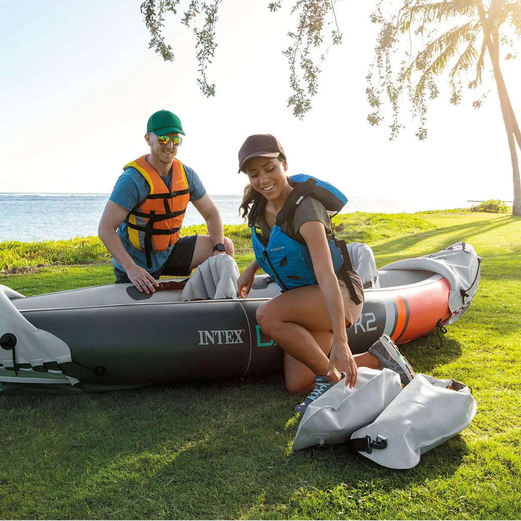 Kayak inflable de vinilo para 2 personas Intex Dakota K2 2025, con remos y bomba – Caja abierta