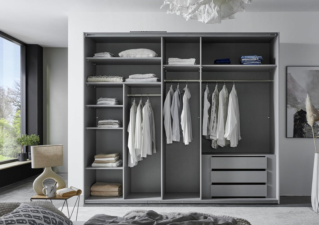 Armario de puertas correderas de 3 puertas, 250 cm ancho/216 cm alto/65 cm fondo, blanco con frente de cristal, espejo y perfiles de agarre negros, incl. cierre suave, armario con estantes, barras para ropa, cajones y compartimentos / 22033