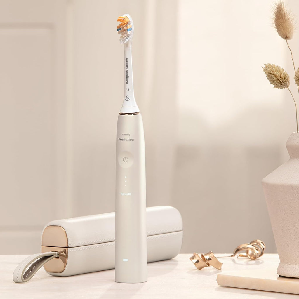 Philips Sonicare DiamondClean Prestige 9900 – Cepillo de dientes eléctrico con SenseIQ, cabezal A3 Premium All-in-One y estuche de carga en azul medianoche (modelo HX9992/12)