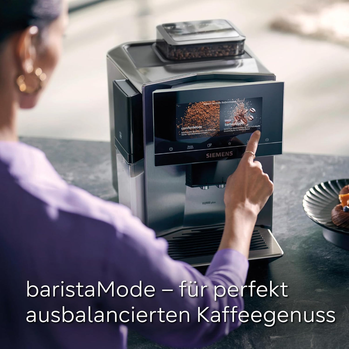 Cafetera superautomática Siemens EQ900 TQ903D03, control por app, pantalla táctil intuitiva, modo barista, AromaBoost, reducción de ruido, molinillo premium, limpieza automática con vapor, 1500 W, acero inoxidable