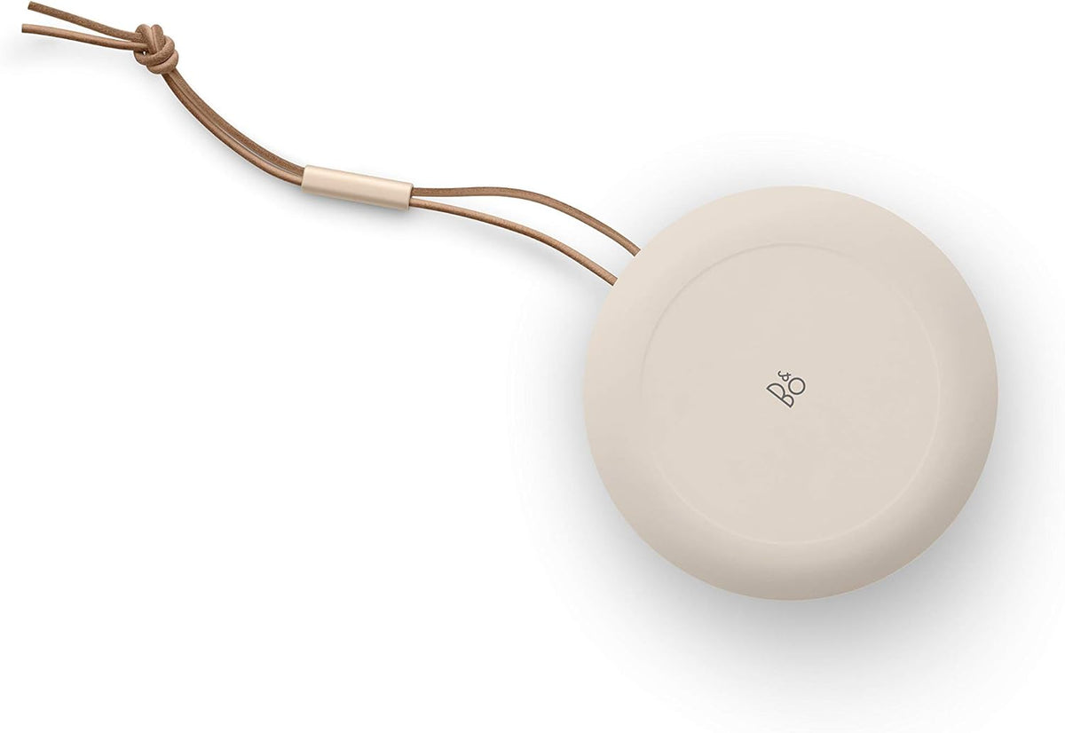 Bang & Olufsen Beosound A1 (2.ª gen.) – Altavoz Bluetooth portátil inalámbrico, resistente al agua IP67, sonido 360 grados, asistente de voz Alexa y manos libres, 18 horas de batería - Black Anthracite