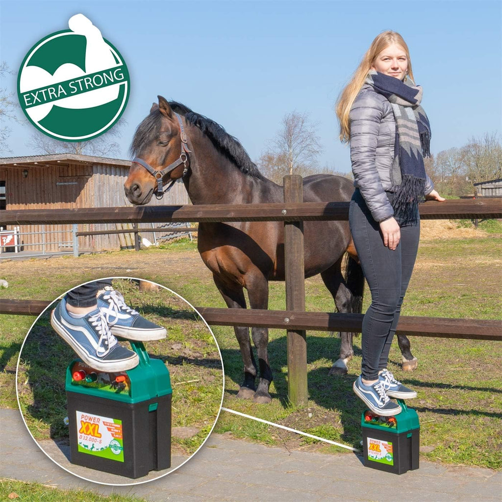 VOSS Power XXL B 12.000-S, 10.800V Potente pastor eléctrico solar 9V 12V, incl. batería de 55Ah y señal de advertencia, módulo solar de alta eficacia, para caballos, ponis, perros, gatos, garzas, ganado, cerdos