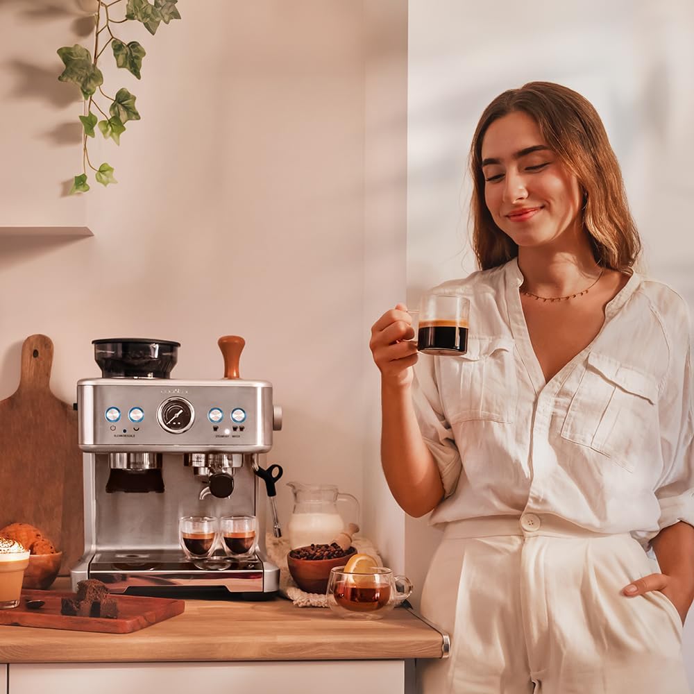 Cafetera express Cecotec Barista Power Espresso 20 Barista. 2250 W, 20 bares, manómetro y 2 thermoblocks, depósito de café en grano, molinillo con 20 niveles, vaporizador