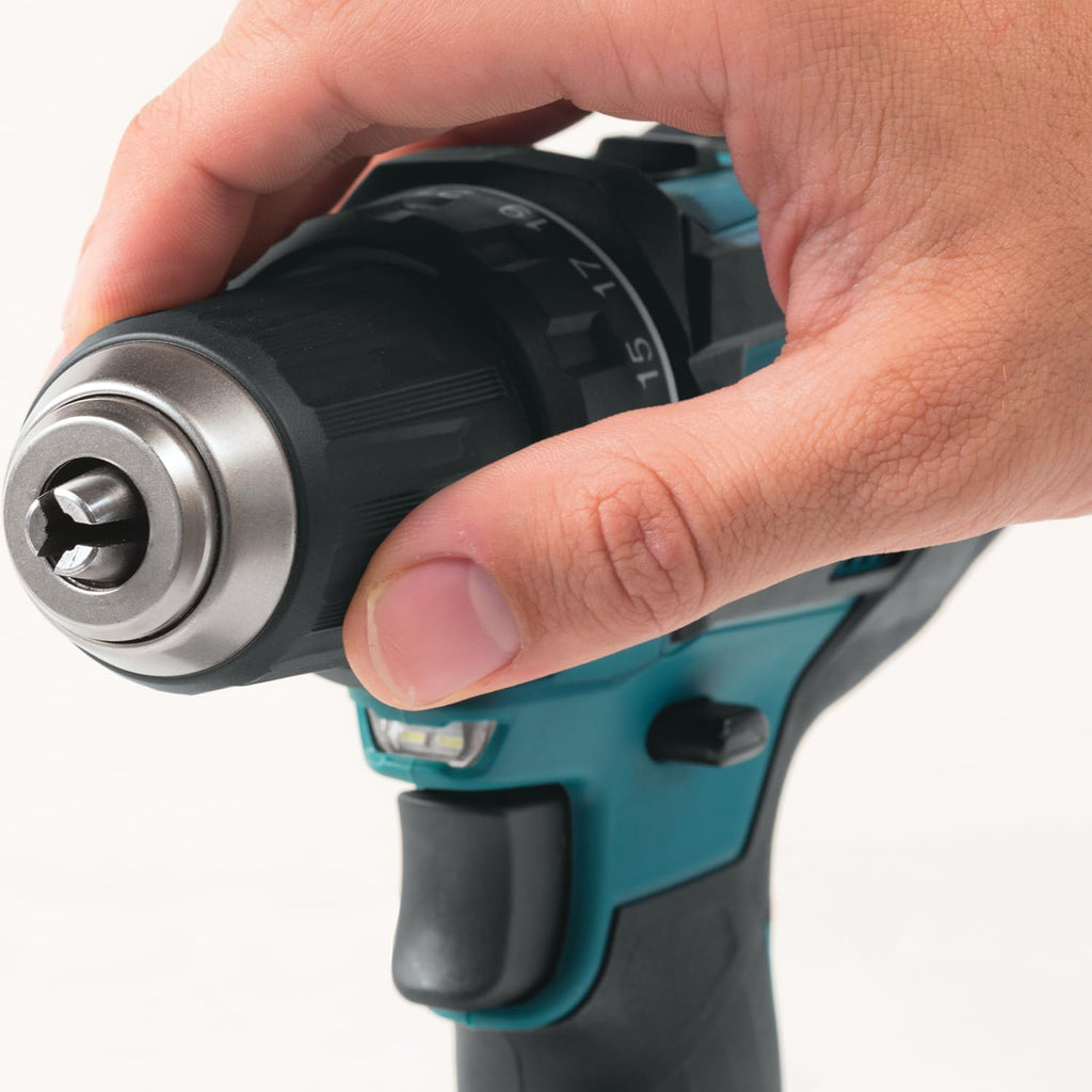 Taladro atornillador a batería DDF482RFJ 18V / 3,0 Ah, 2 baterías + cargador en MAKPAC