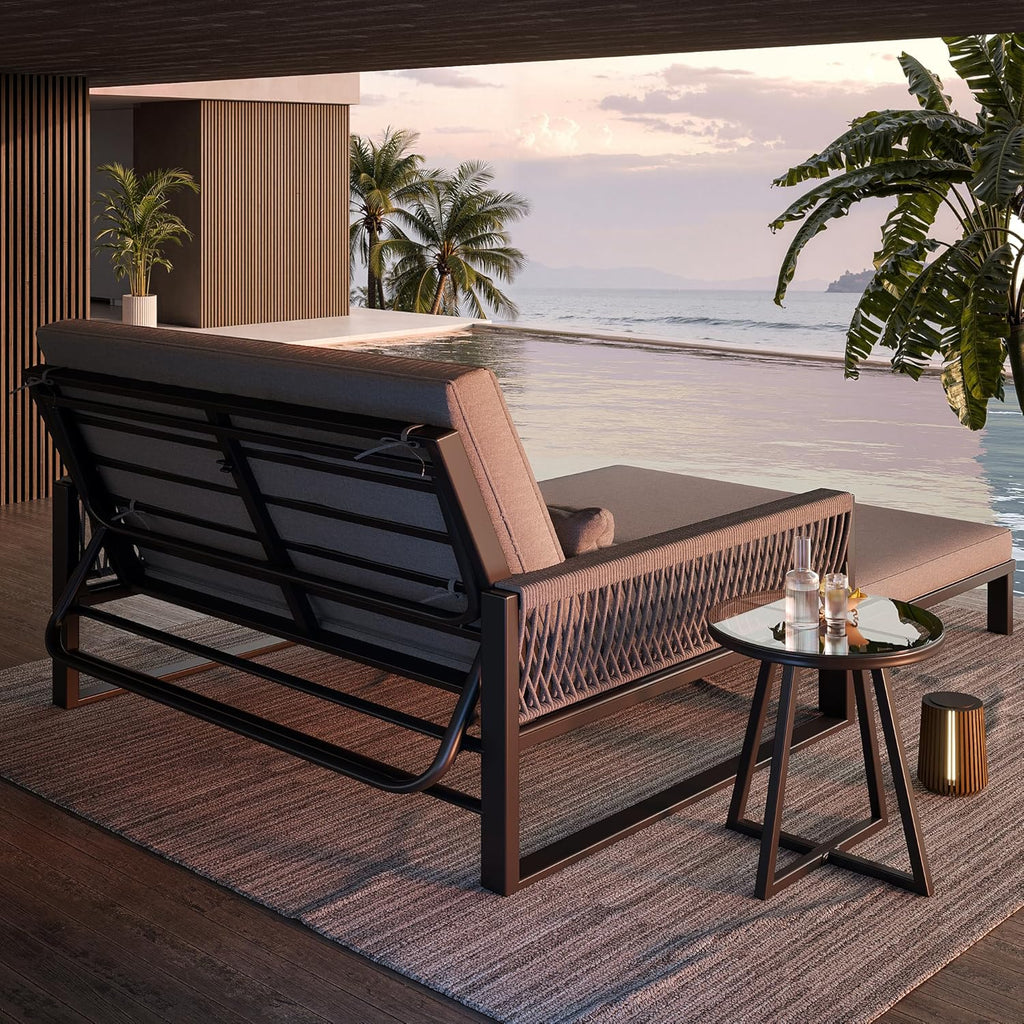 Tumbona de jardín con reposabrazos de hierro trenzado, sofá de exterior resistente a la intemperie, incluye mesa de centro de cristal y cojines, sofá cama para exterior, sofá de dos plazas con taburete y mesa de centro, gris