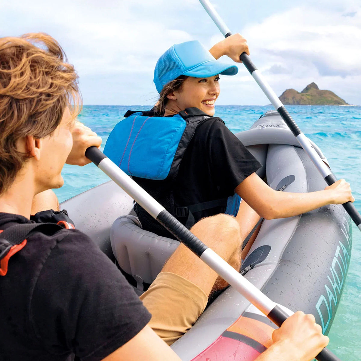 Kayak inflable de vinilo para 2 personas Intex Dakota K2 2025, con remos y bomba – Caja abierta