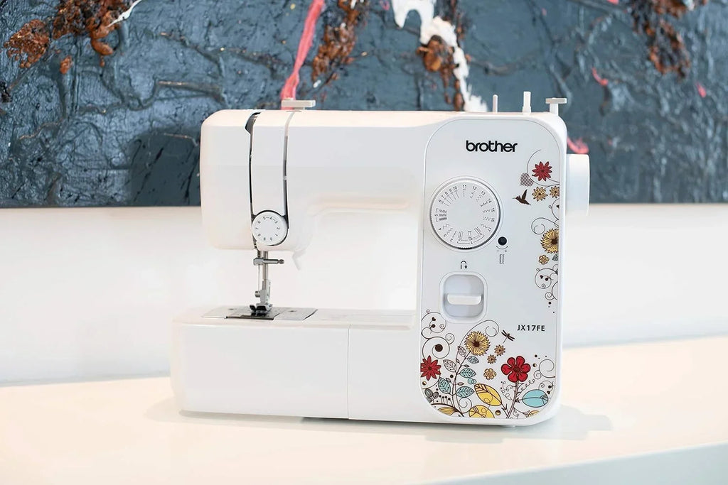 Máquina de coser eléctrica de brazo libre JX17FE con 17 programas de costura y diversas funciones de puntada